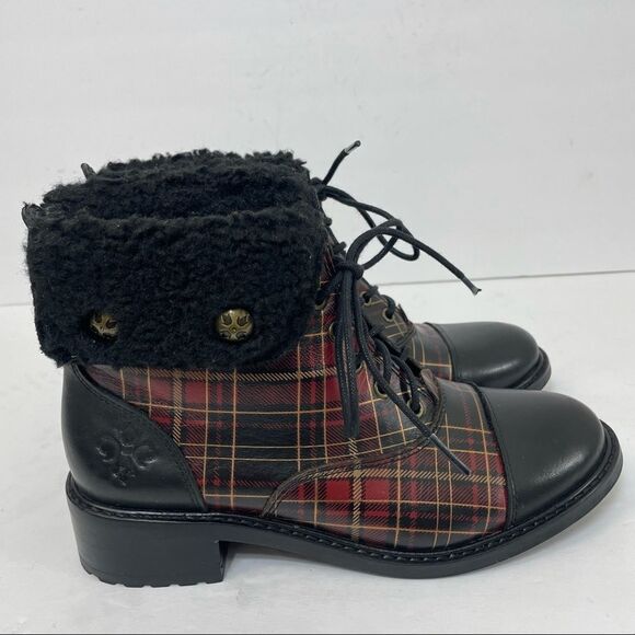 Patricia Nash Lia Cold Weather Booties Black and Red Plaid with Shearling Cuffs - Picture 7 of 15